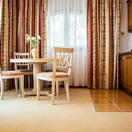 Апартамент Hellenic Beach Suites Слънчев бряг