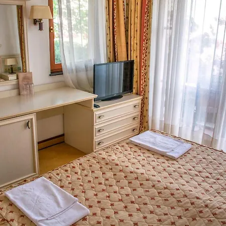 Apartment Hellenic Beach Suites *