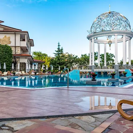 Hellenic Beach Suites Апартамент *